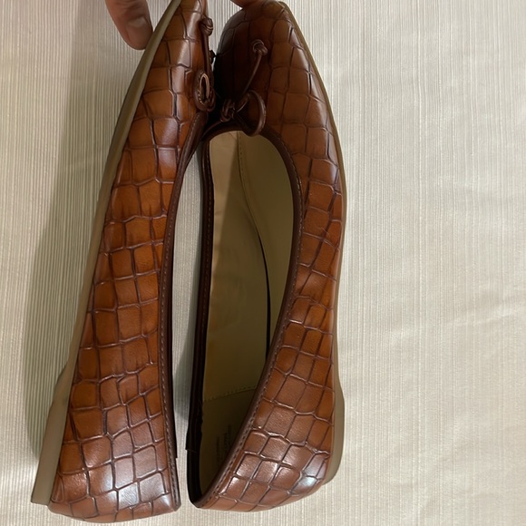 Liz Claiborne squared point Ballet Flats size 8 - Picture 6 of 11